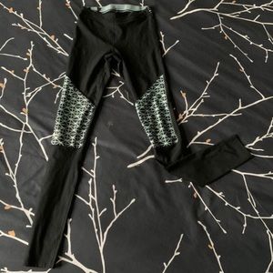 Under armour leggings